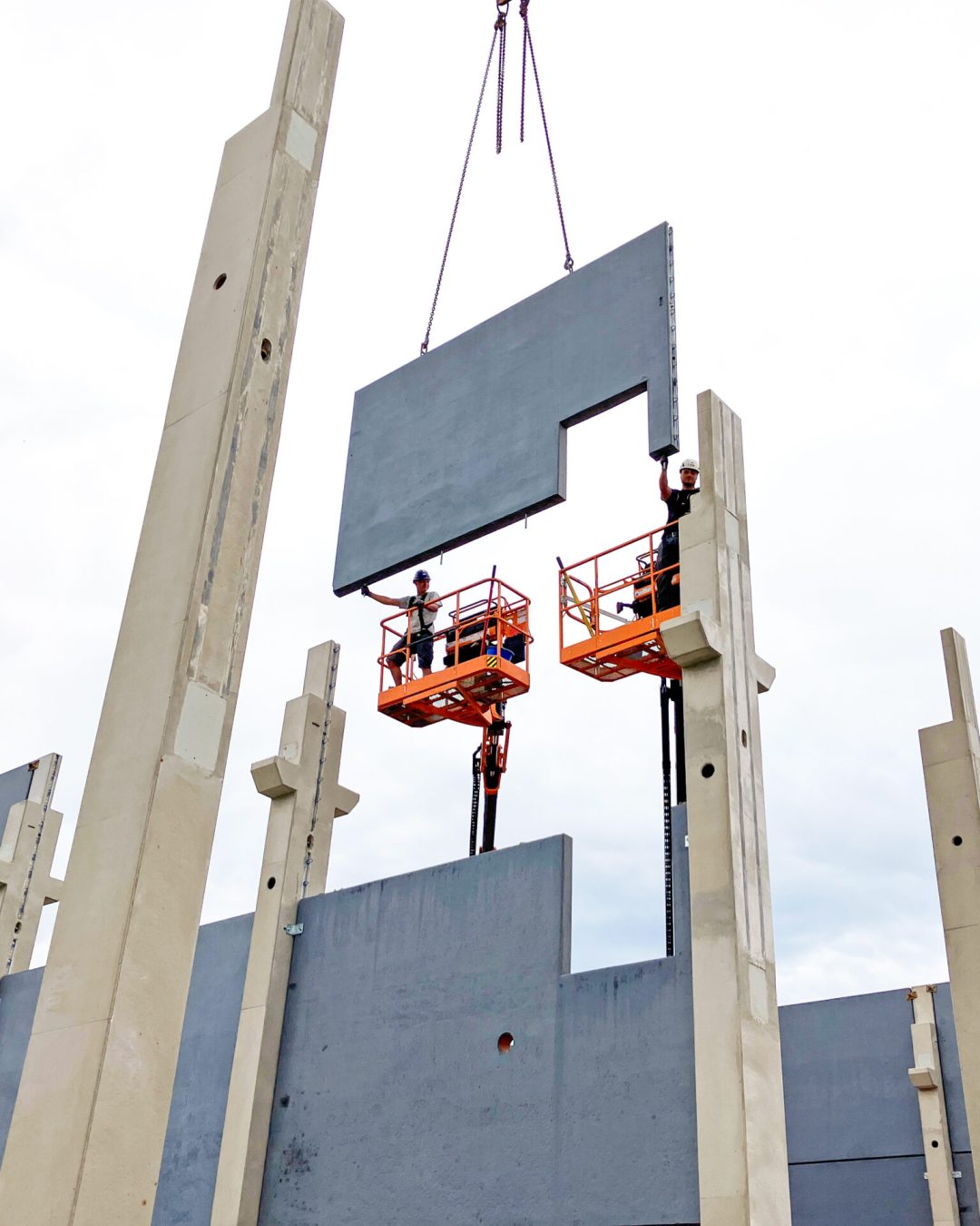 20250901_143122935_iOS_bea